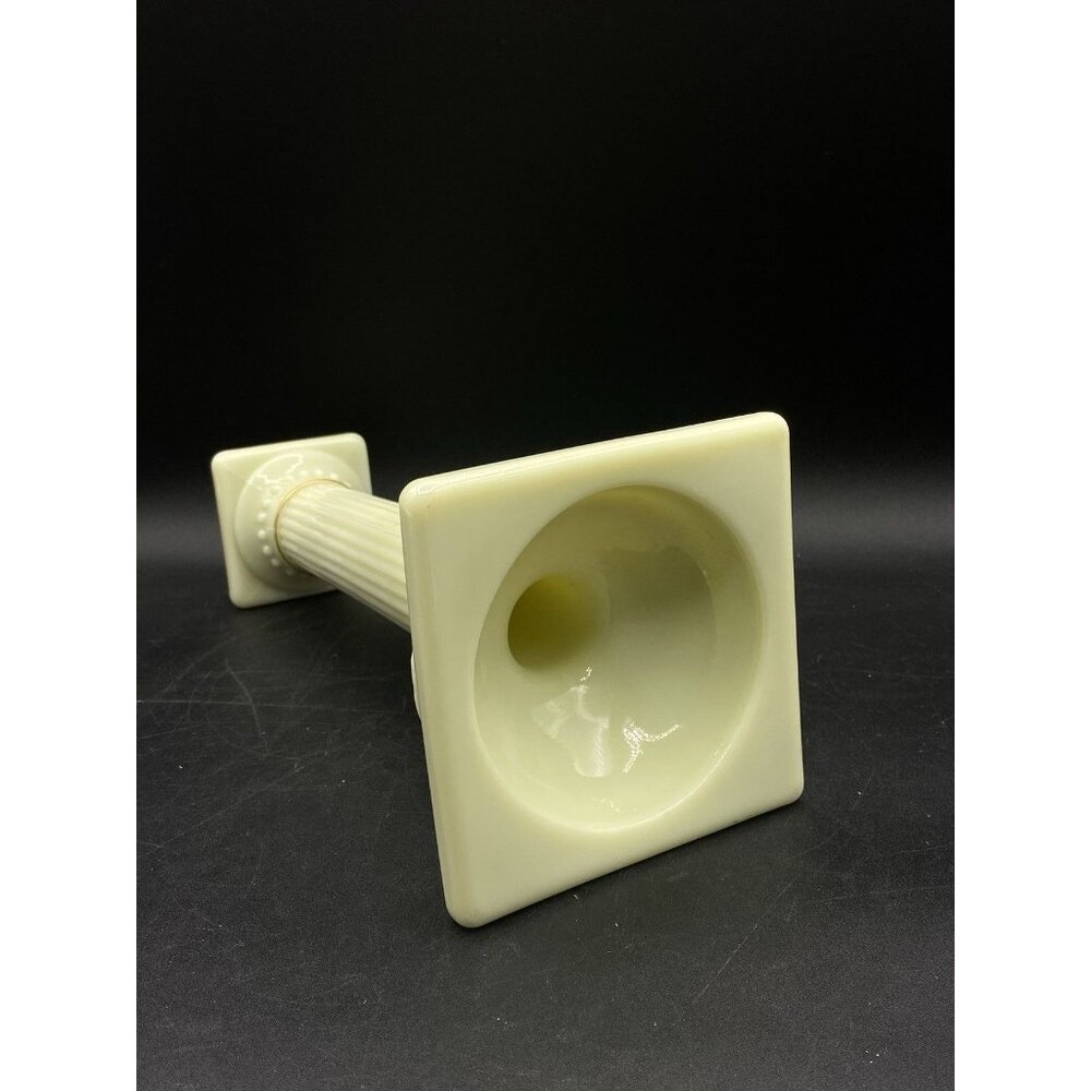 Cambridge Glass 9.5" Doric Column Candlestick Ivory Uranium Glows No. 65 Single - Picture 15 of 16